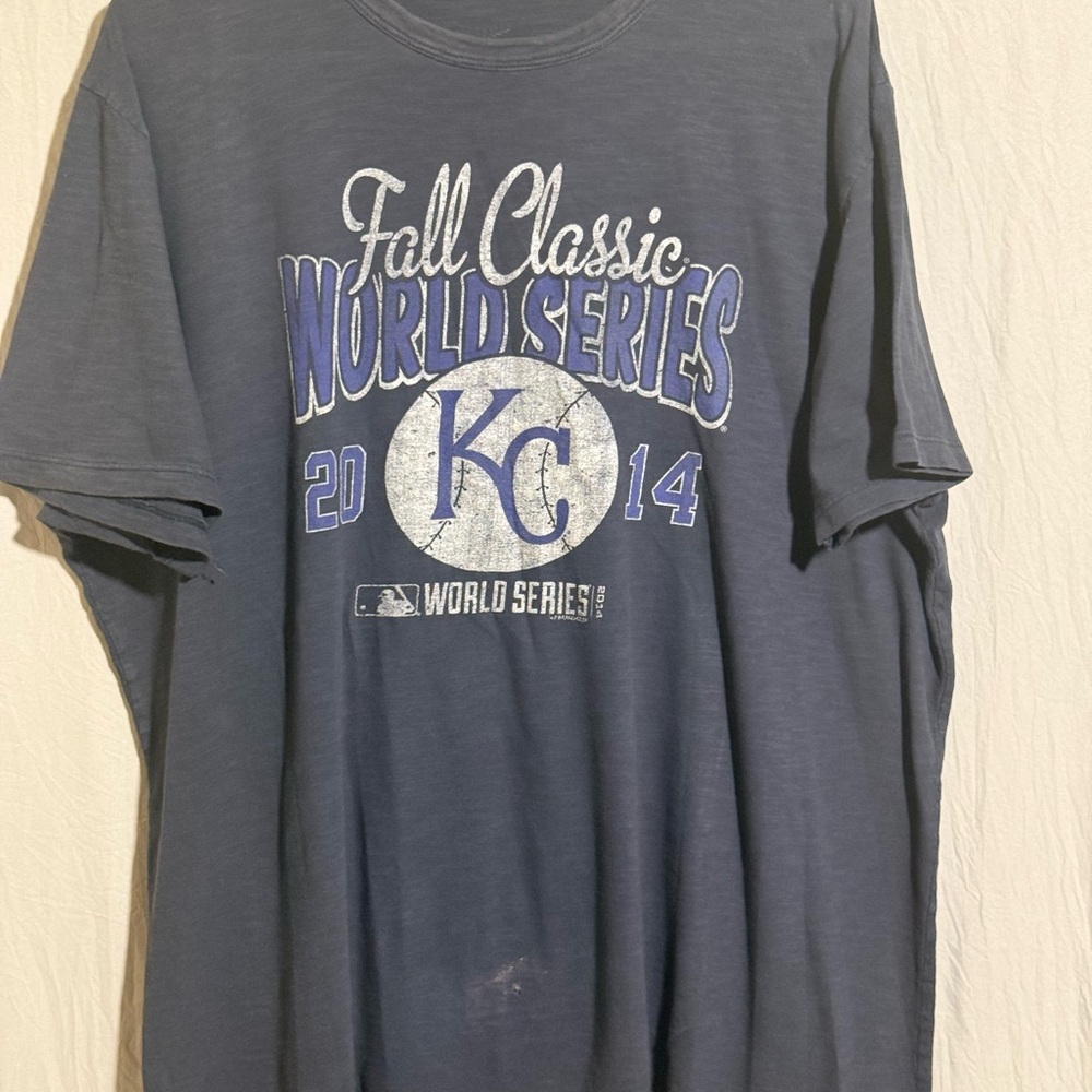 Men's 2014 Fall Classic KC Royals Distressed T